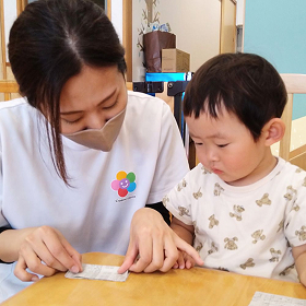 2歳モンテッソーリ教育折り紙