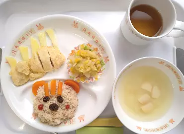 りすさんのごはん手作りです。